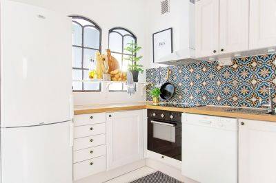 Юлия Штерн - 7 причин, почему стоит купить белую кухню - roomble.com