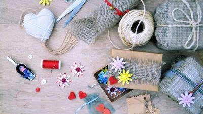 14 свежих идей упаковки подарков для самых ленивых - roomble.com