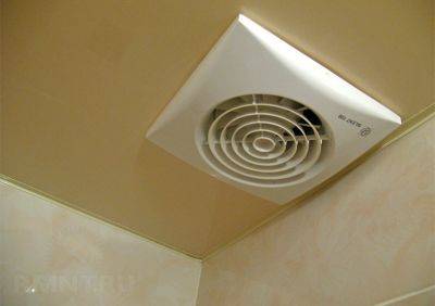 Вентиляция в туалете и ванной: как сделать принудительную вытяжку - rmnt.ru